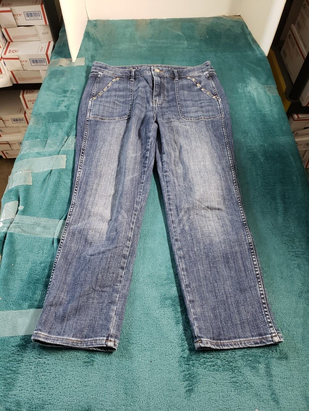 White House Black Market Jeans Size 10 Women Blue Pants Mid Rise Straight Crop